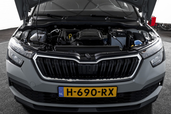 Škoda Kamiq 1.0 TSI 115 PK Sport Business - Automaat | Pano | Dig. Cockpit | Adapt. Cruise | Stoelverw. | PDC | Camera | NAV + App. Connect | ECC | Elek. Klep | Elek. Trekhaak | LM 18" |