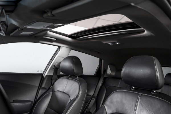 Kia Niro 1.6 GDi Hybrid ExecutiveLine - Automaat Orig. NL | S/K-Dak | Adapt. Cruise | Stoel-+Stuurverw. | PDC | Camera | NAV + App. Connect  | ECC | JBL | Afn. Trekhaak | LM 18" |