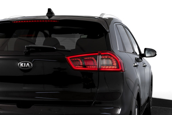 Kia Niro 1.6 GDi Hybrid ExecutiveLine - Automaat Orig. NL | S/K-Dak | Adapt. Cruise | Stoel-+Stuurverw. | PDC | Camera | NAV + App. Connect  | ECC | JBL | Afn. Trekhaak | LM 18" |