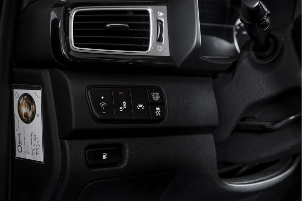Kia Niro 1.6 GDi Hybrid ExecutiveLine - Automaat Orig. NL | S/K-Dak | Adapt. Cruise | Stoel-+Stuurverw. | PDC | Camera | NAV + App. Connect  | ECC | JBL | Afn. Trekhaak | LM 18" |