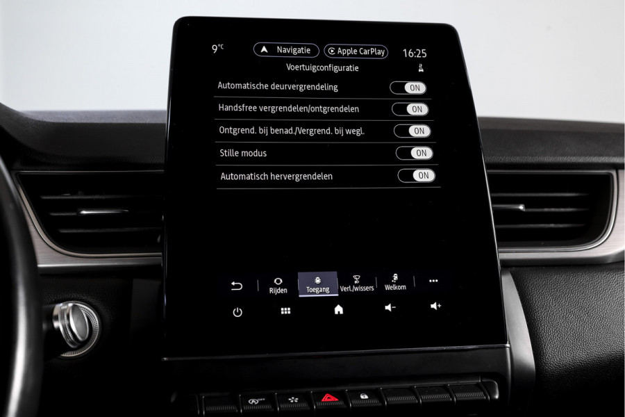 Renault Captur 1.3 TCe 130 Intens 130 PK - Automaat | Dig. Cockpit | Cruise | PDC | | Camera | NAV + App. Connect | ECC | Afn. Trekhaak | DAB | LM 18" |