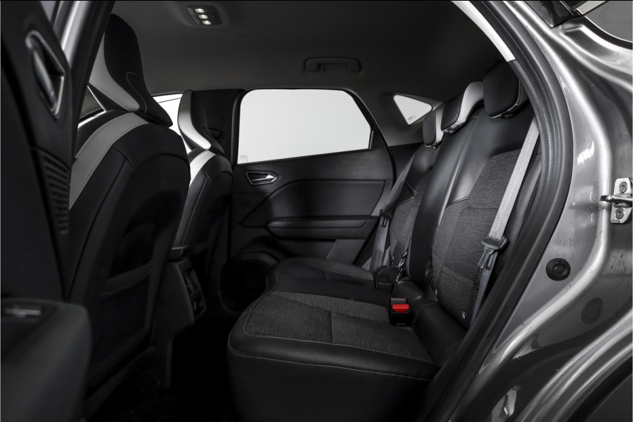 Renault Captur 1.3 TCe 130 Intens 130 PK - Automaat | Dig. Cockpit | Cruise | PDC | | Camera | NAV + App. Connect | ECC | Afn. Trekhaak | DAB | LM 18" |