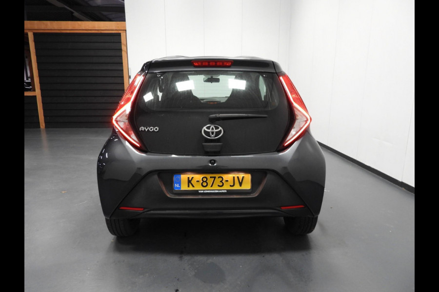 Toyota Aygo 1.0 VVT-i X-Fun AIRCO/BLUETOOTH!