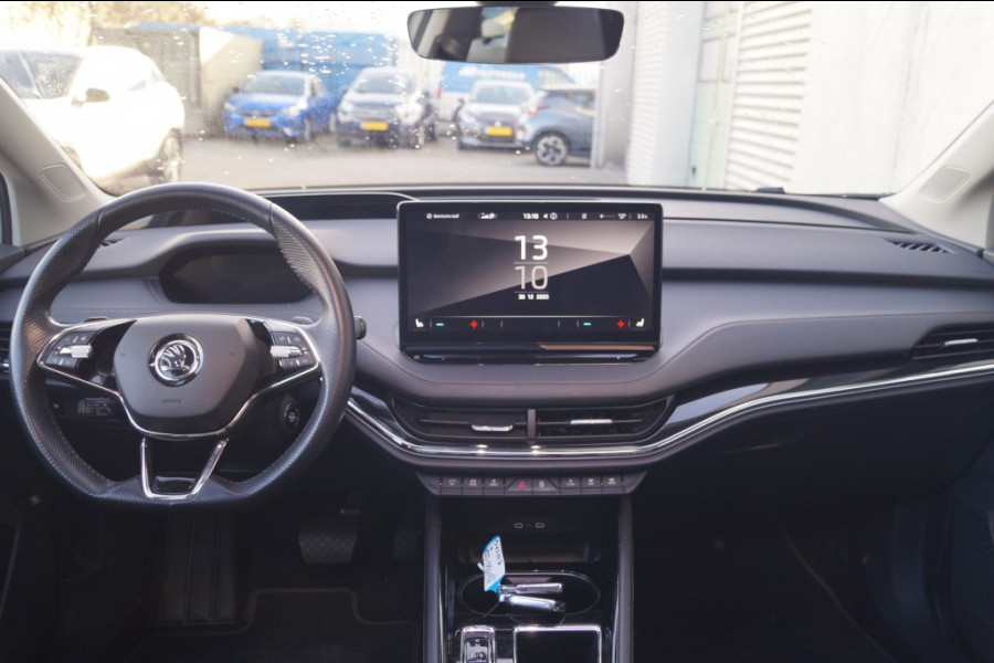 Škoda ENYAQ iV 80 First Edition High -PANO-LEER-LED-TREKHAAK-