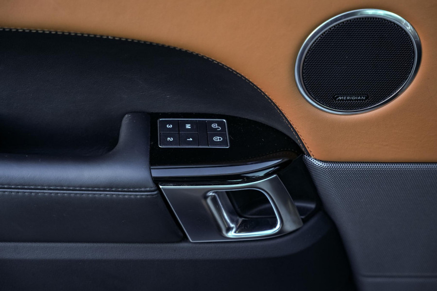 Land Rover Range Rover Sport 2.0 P400e HSE Dynamic Panodak Memory Multimedia Camera Cruise Navigatie