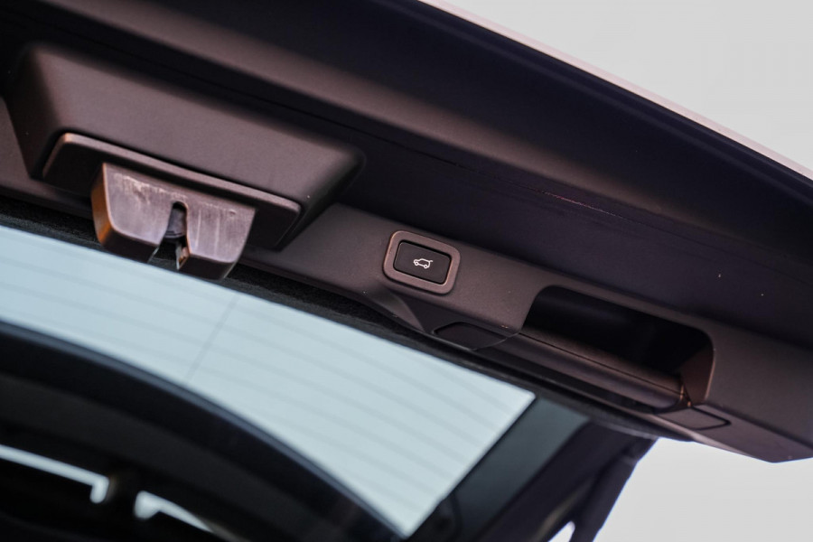 Land Rover Range Rover Sport 2.0 P400e HSE Dynamic Panodak Memory Multimedia Camera Cruise Navigatie