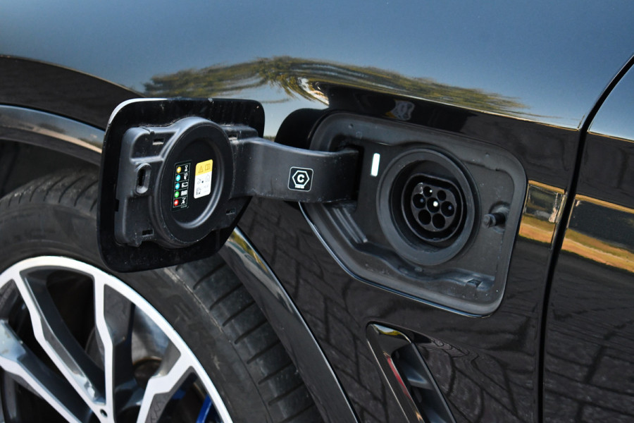 BMW X3 xDrive30e M-Sport Pano M-zetels ACC HUD H/K 20inch