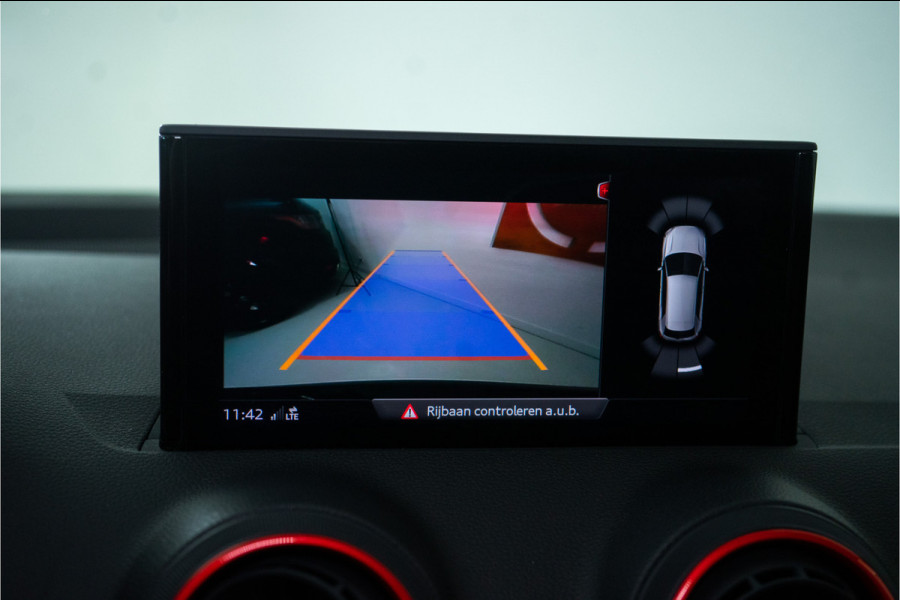 Audi Sq2 2.0 TFSI S Q2 Pro Line+ 301PK | Pano | Sfeer | B&O | LED | VOL! Garantie