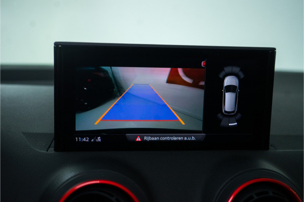 Audi Sq2 2.0 TFSI S Q2 Pro Line+ 301PK | Pano | Sfeer | B&O | LED | VOL! Garantie