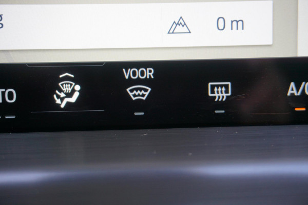 Ford FOCUS Wagon 1.0 EcoB.125PK Hybrid Titanium X/Panoramadak/ Zeldzaam Compleet!!!