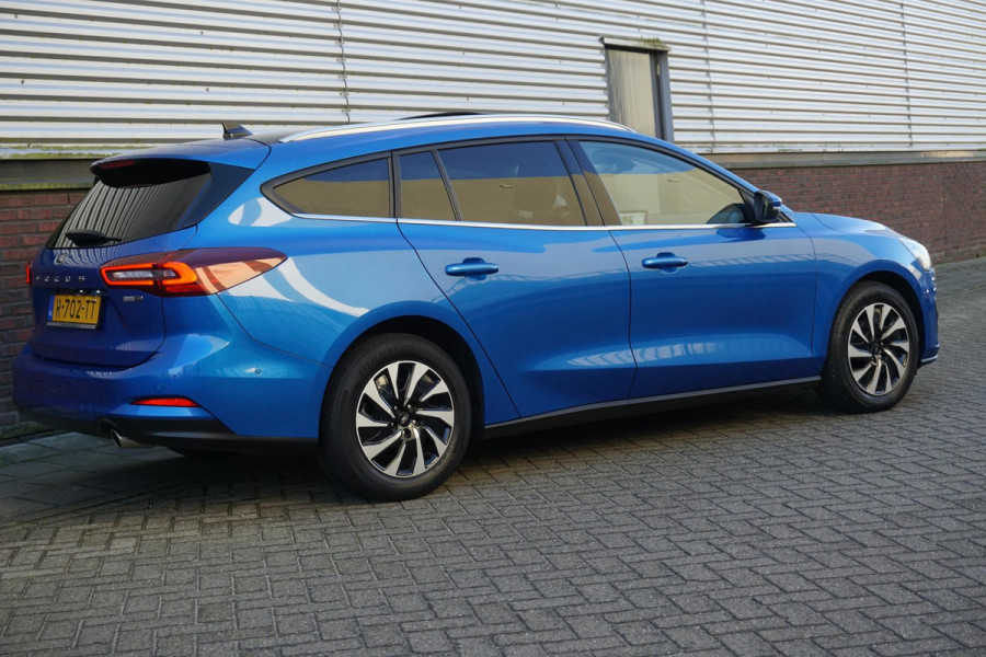 Ford FOCUS Wagon 1.0 EcoB.125PK Hybrid Titanium X/Panoramadak/ Zeldzaam Compleet!!!