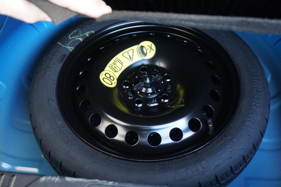 Ford FOCUS Wagon 1.0 EcoB.125PK Hybrid Titanium X/Panoramadak/ Zeldzaam Compleet!!!