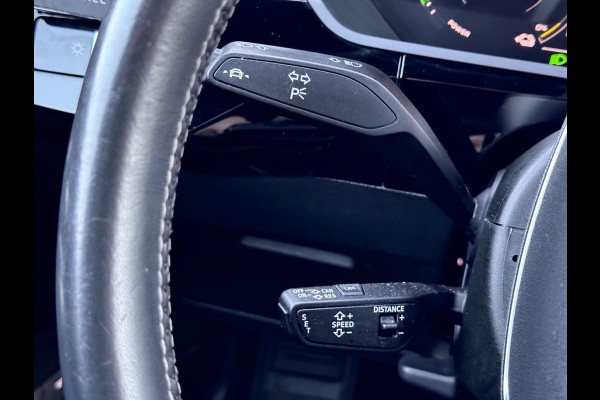Audi e-tron E-tron 50 quattro Launch edition Black 71 kWh Pano/Memory