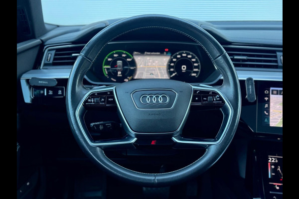 Audi e-tron E-tron 50 quattro Launch edition Black 71 kWh Pano/Memory