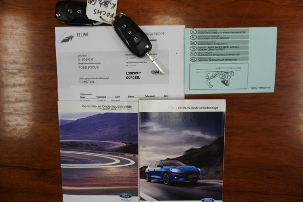 Ford FOCUS Wagon 1.0 EcoB.125PK Hybrid Business/Trekhaak/ Camera/December 2020!!