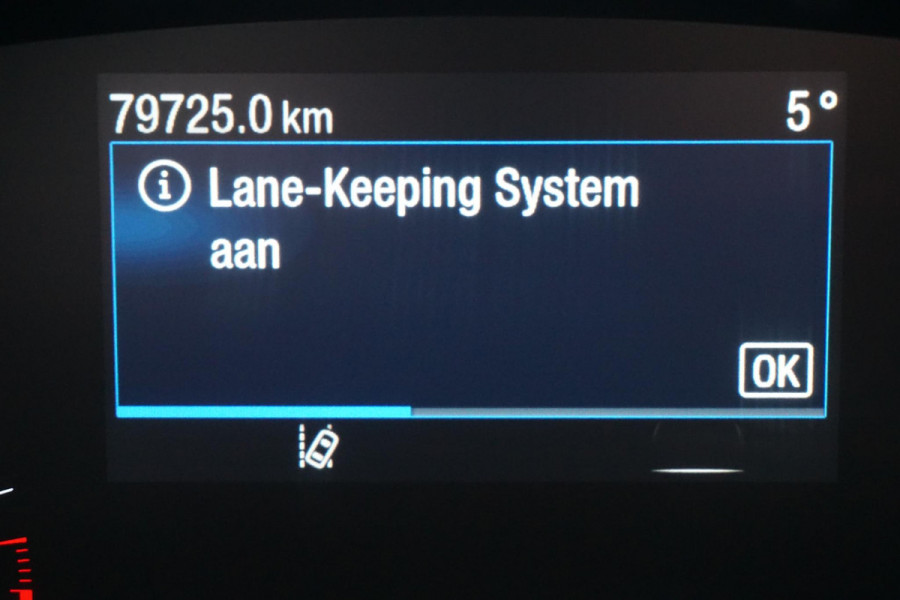 Ford FOCUS Wagon 1.0 EcoB.125PK Hybrid Business/Trekhaak/ Camera/December 2020!!