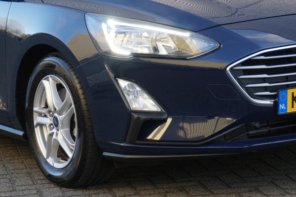 Ford FOCUS Wagon 1.0 EcoB.125PK Hybrid Business/Trekhaak/ Camera/December 2020!!