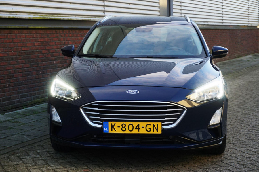 Ford FOCUS Wagon 1.0 EcoB.125PK Hybrid Business/Trekhaak/ Camera/December 2020!!