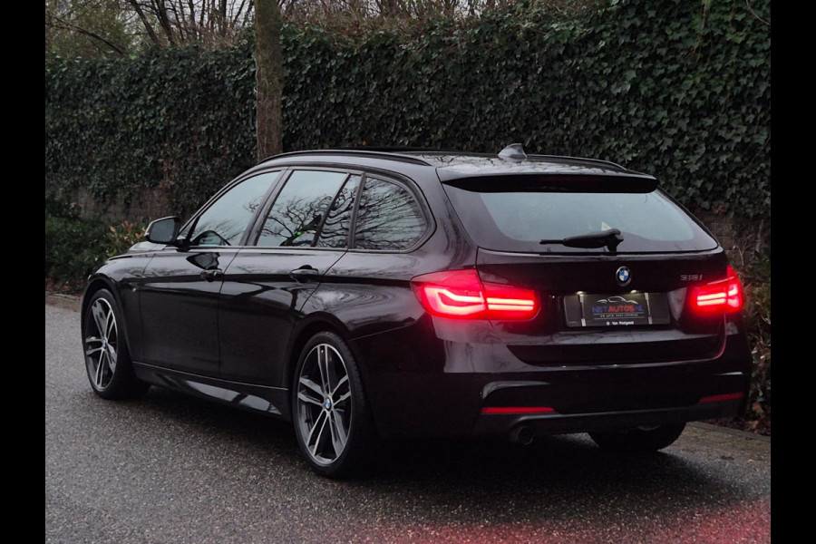 BMW 3 Serie Touring M Sport Panorama Apple CarPlay Camera Trekhaak volle Optieslijst NAP 6WB Shadow Executive Edition NAP Nbt Evo
