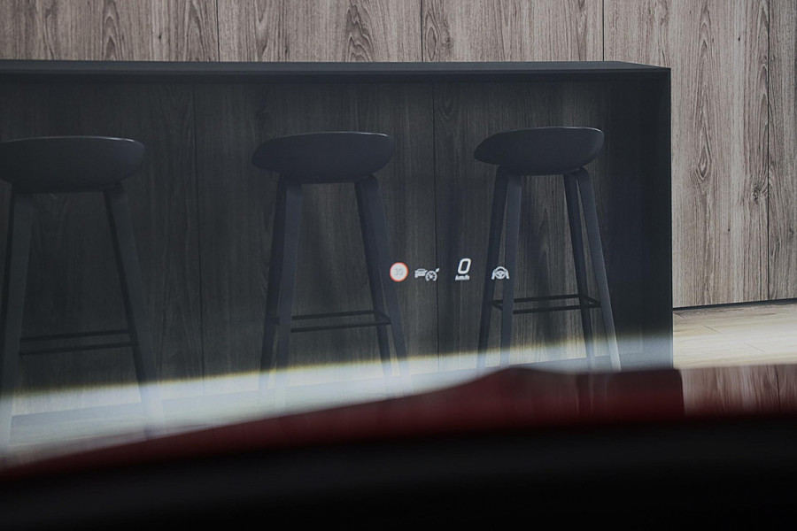 Mercedes-Benz C-Klasse 300 e AMG 63 Look / Burmester / Head Up / 360 Camera / Acc / Elek Stoelen / Full Leder / Open Pano / 20 Inc