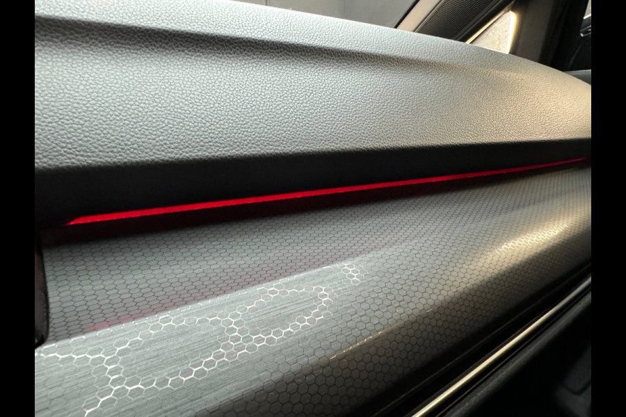 Volkswagen Golf 2.0 TSI GTI Clubsport Pano|IQ|Camera|Sfeer