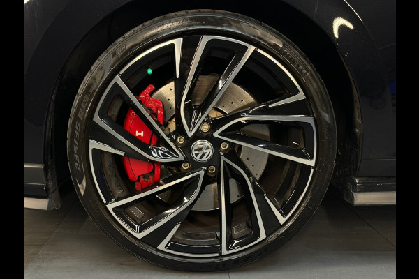 Volkswagen Golf 2.0 TSI GTI Clubsport Pano|IQ|Camera|Sfeer