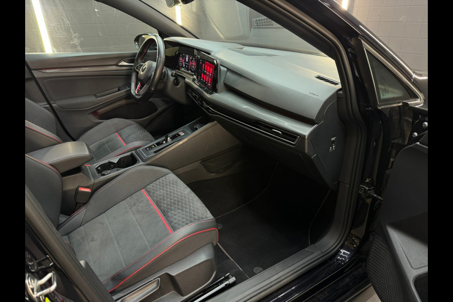Volkswagen Golf 2.0 TSI GTI Clubsport Pano|IQ|Camera|Sfeer