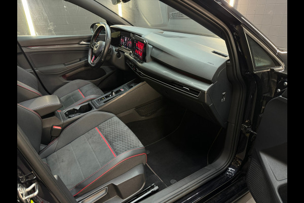 Volkswagen Golf 2.0 TSI GTI Clubsport Pano|IQ|Camera|Sfeer