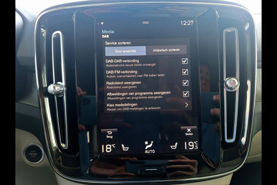 Volvo XC40 1.5 T5 Plug-in hybrid Inscription Plus Bright | Leder | Memory Seat | Trekhaak wegklapbaar | occasion