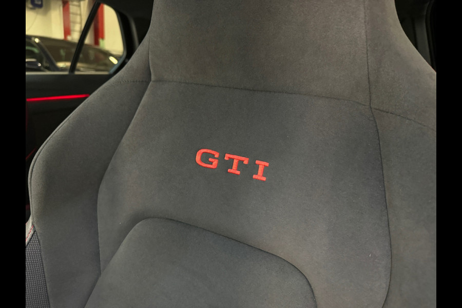Volkswagen Golf 2.0 TSI GTI Clubsport Pano|H/K|HuD|IQ|Keyless