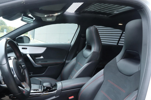 Mercedes-Benz A-Klasse AMG A35 4MATIC | PANO | CAMERA | VOL!