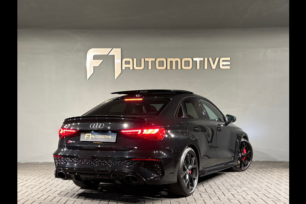 Audi RS3 Limousine 2.5 TFSI quattro Pano|B&O|HuD|Alcantara