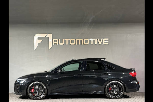 Audi RS3 Limousine 2.5 TFSI quattro Pano|B&O|HuD|Alcantara