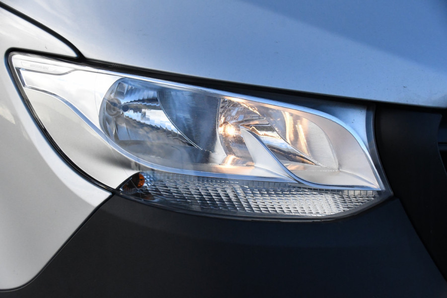 Mercedes-Benz Sprinter 317 1.9 CDI L2H2 RWD PB Edition Camera, Cruise, Carplay, 10,5'' Mbux, 3500kg Trekhaak, Stoelverwarming, 170pk, Automaat, Uniek!