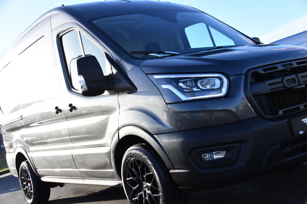 Ford Transit 350 2.0 TDCI L2H2 Raptor Edition Camera, Cruise, Carplay, Xenon, 170pk, Stoelverwarming, Automaat, Trekhaak, Uniek!