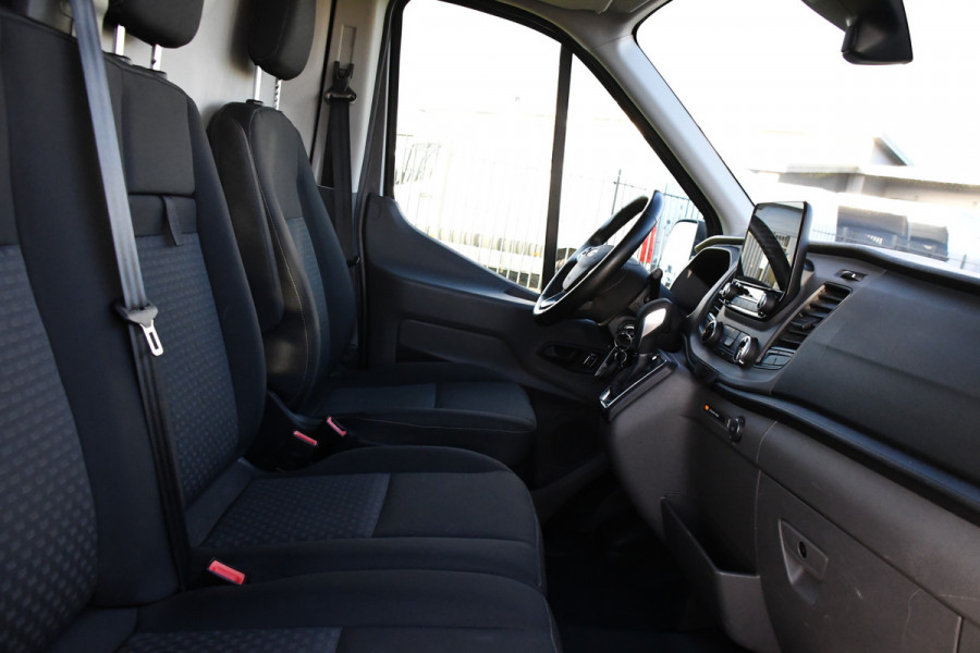 Ford Transit 350 2.0 TDCI L2H2 Raptor Edition Camera, Cruise, Carplay, Xenon, 170pk, Stoelverwarming, Automaat, Trekhaak, Uniek!