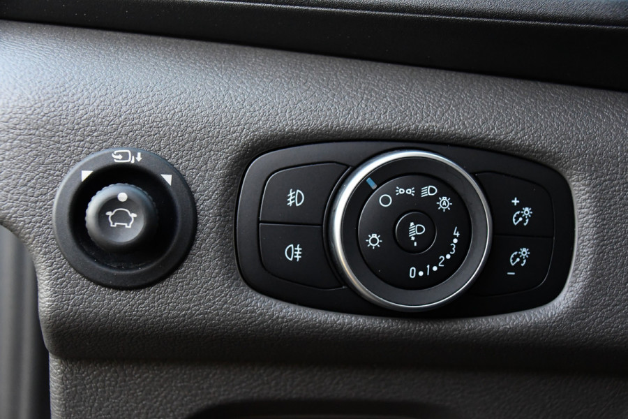 Ford Transit 350 2.0 TDCI L2H2 Raptor Edition Camera, Cruise, Carplay, Xenon, 170pk, Stoelverwarming, Automaat, Trekhaak, Uniek!