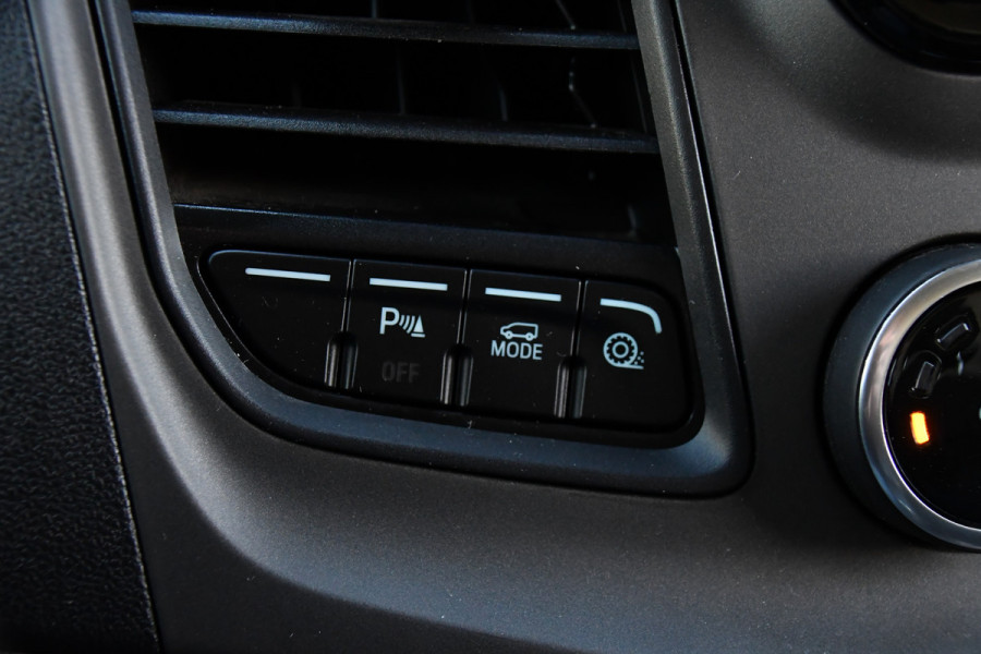 Ford Transit 350 2.0 TDCI L2H2 Raptor Edition Camera, Cruise, Carplay, Xenon, 170pk, Stoelverwarming, Automaat, Trekhaak, Uniek!