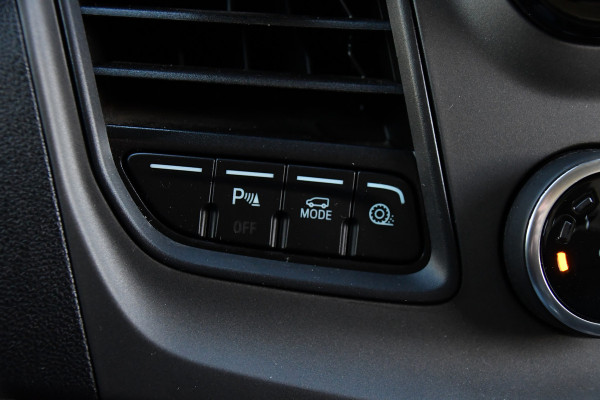 Ford Transit 350 2.0 TDCI L2H2 Raptor Edition Camera, Cruise, Carplay, Xenon, 170pk, Stoelverwarming, Automaat, Trekhaak, Uniek!