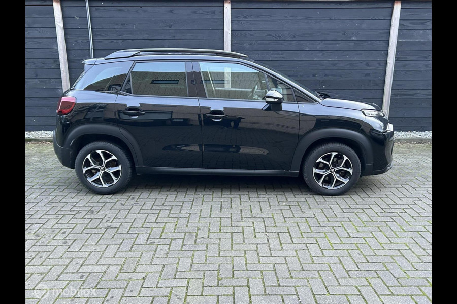 Citroën C3 Aircross 1.2 PureTech Plus 110 PK / FM NAV / 16" / Privacy glass / Carplay