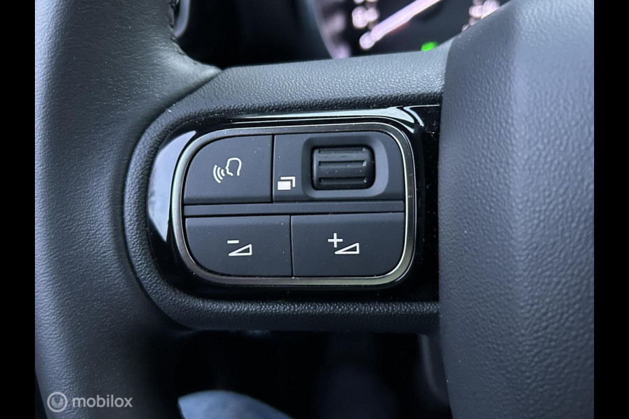 Citroën C3 Aircross 1.2 PureTech Plus 110 PK / FM NAV / 16" / Privacy glass / Carplay