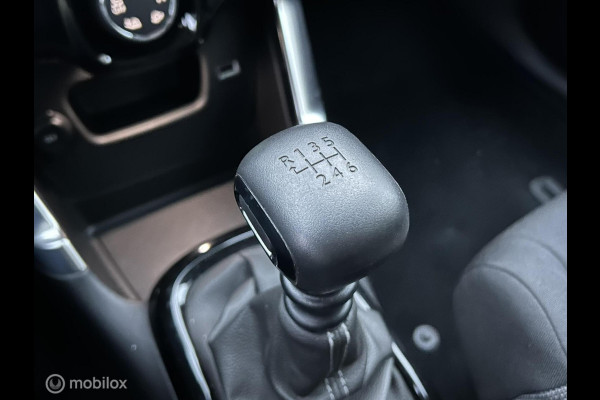 Citroën C3 Aircross 1.2 PureTech Plus 110 PK / FM NAV / 16" / Privacy glass / Carplay