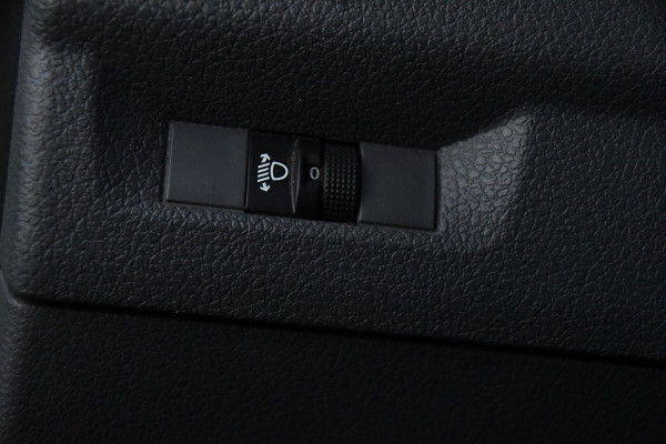 Opel Vivaro 2.0 CDTI L3H1 PB Edition 360 Camera, Cruise, Carplay, 122pk, Automaat, Multimedia, Trekhaak, NAVI, Leder, Uniek!