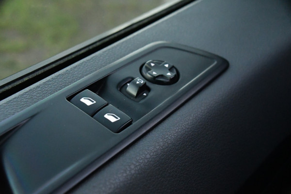 Opel Vivaro 2.0 CDTI L3H1 PB Edition 360 Camera, Cruise, Carplay, 122pk, Automaat, Multimedia, Trekhaak, NAVI, Leder, Uniek!