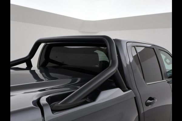 Toyota Hilux 2.4 D-4D AUT. 4X4 DOUBLE CAB EXECUTIVE ORIG. NL *41.151 KM* + ADAPTIVE CRUISE | CAMERA | STOELVERW. | NAVIGATIE