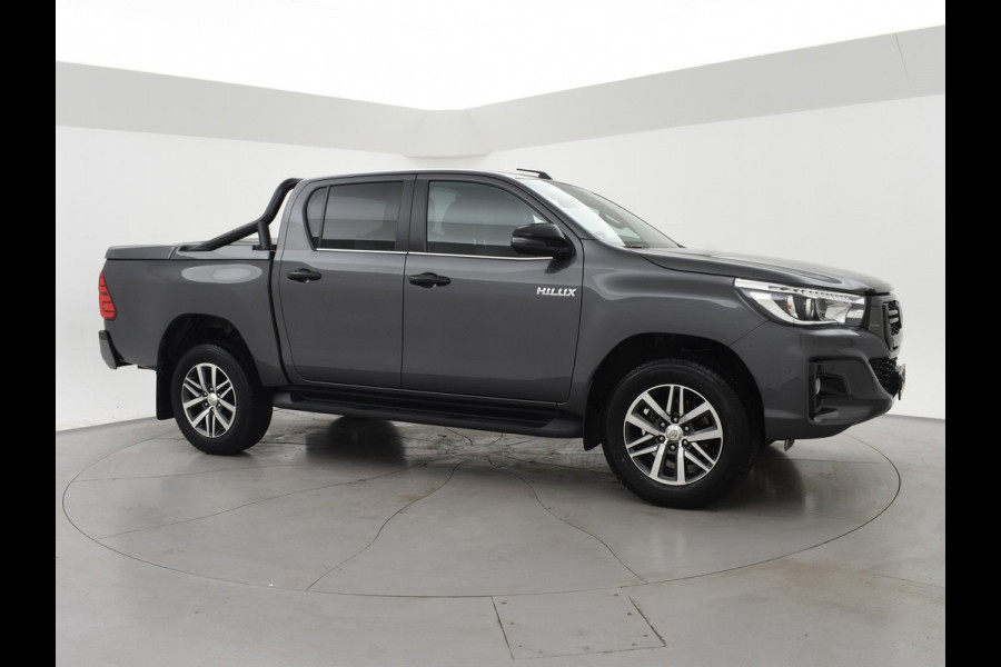 Toyota Hilux 2.4 D-4D AUT. 4X4 DOUBLE CAB EXECUTIVE ORIG. NL *41.151 KM* + ADAPTIVE CRUISE | CAMERA | STOELVERW. | NAVIGATIE