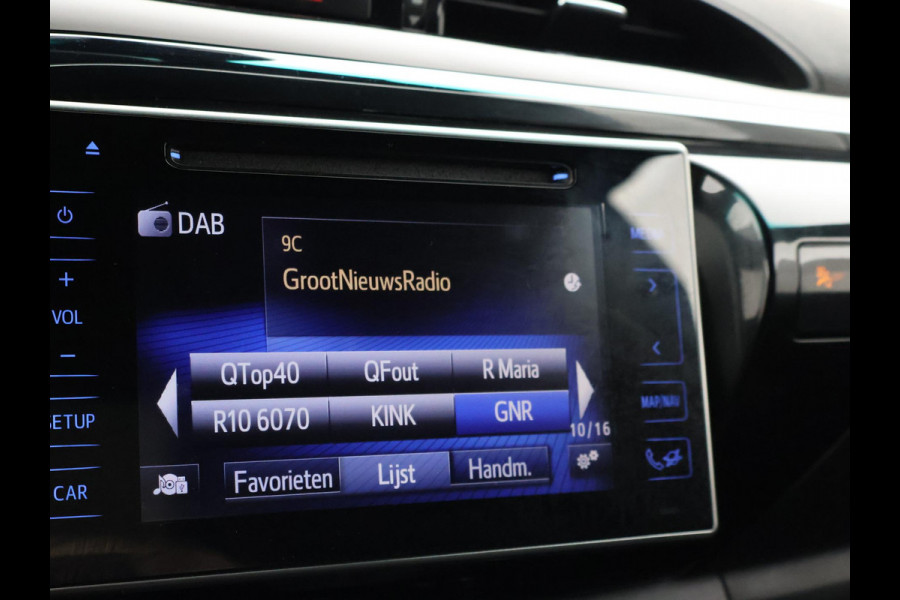 Toyota Hilux 2.4 D-4D AUT. 4X4 DOUBLE CAB EXECUTIVE ORIG. NL *41.151 KM* + ADAPTIVE CRUISE | CAMERA | STOELVERW. | NAVIGATIE