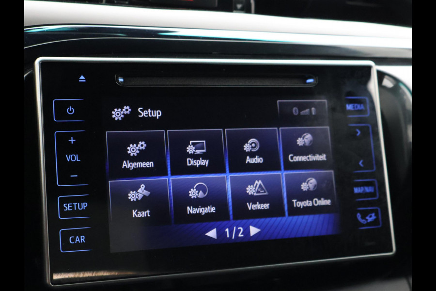 Toyota Hilux 2.4 D-4D AUT. 4X4 DOUBLE CAB EXECUTIVE ORIG. NL *41.151 KM* + ADAPTIVE CRUISE | CAMERA | STOELVERW. | NAVIGATIE