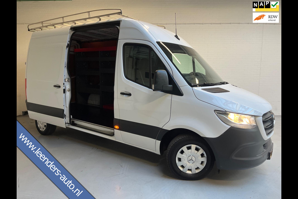 Mercedes-Benz Sprinter Automaat 211 2.2 CDI L2H2 3Persoons, Imperiaal + Trap, Kast, M-BUX, Trekhaak, RIJKLAARPRIJS! NETTE BUS!
