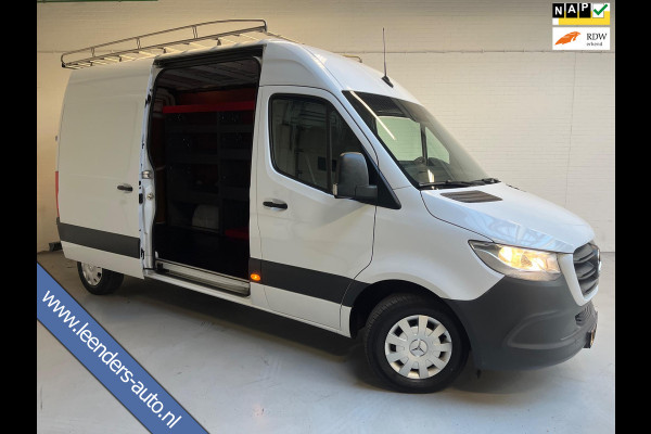 Mercedes-Benz Sprinter Automaat 211 2.2 CDI L2H2 3Persoons, Imperiaal + Trap, Kast, M-BUX, Trekhaak, RIJKLAARPRIJS! NETTE BUS!